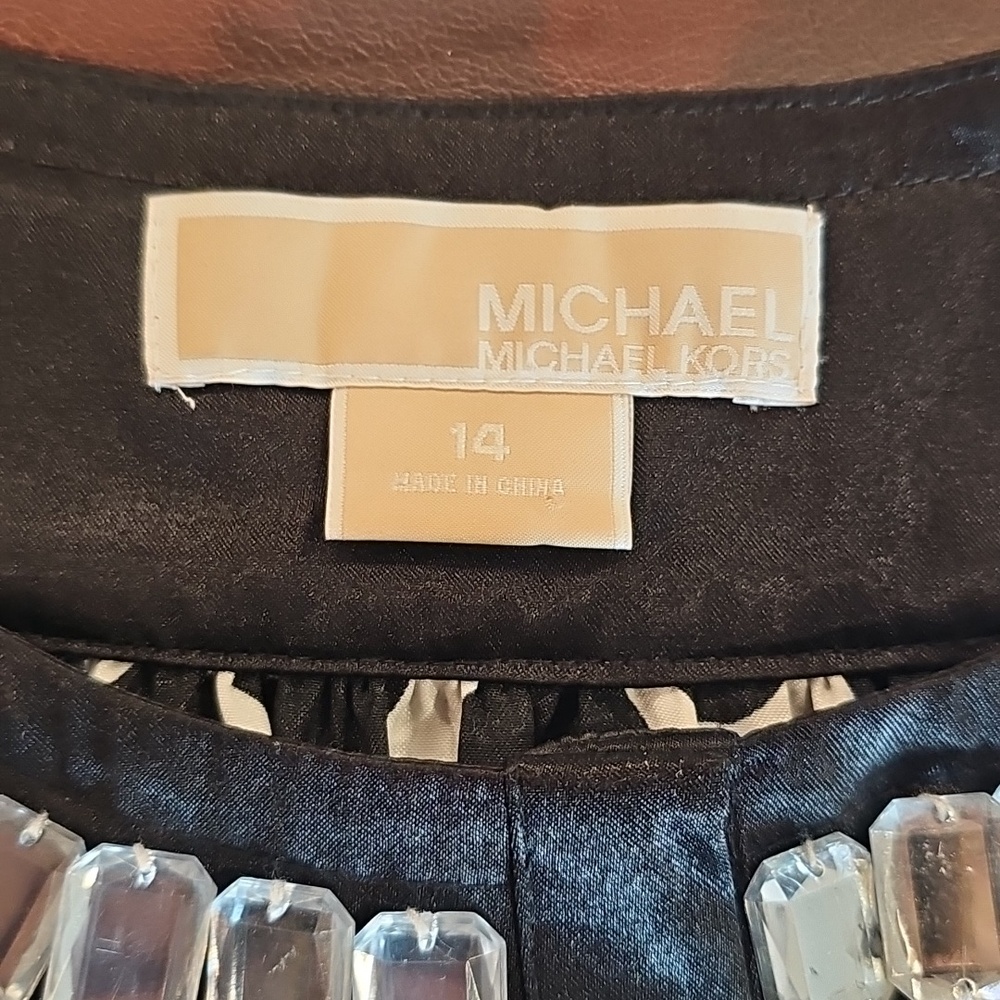 M Michael KORS Business Casual No Sleeve Black White Silver Embelished Top Sz 14 - Picture 4 of 5